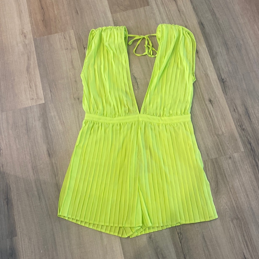 PLT Lime Pleated Shoulder Pad Plunge Playsuit (UK Size 14)